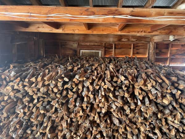 Firewood for pizza oven