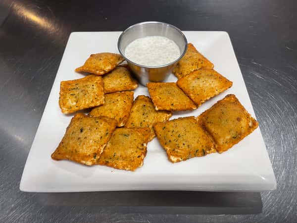 Fried Beef Ravioli (12)