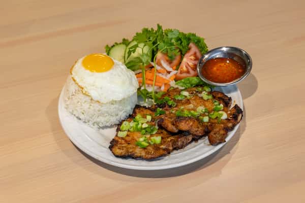 4. Grilled Pork with Rice - Cơm Thịt Heo Nướng