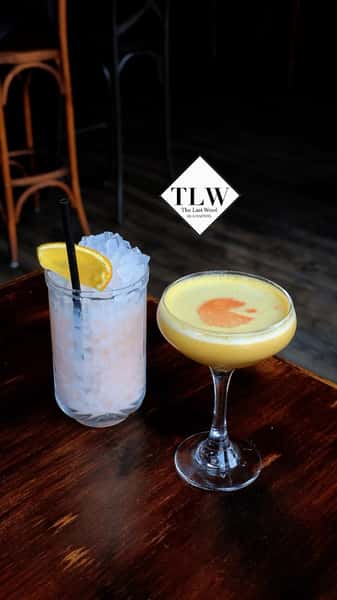 Saturday vibes! 😍🍂 It’s a gorgeous fall day, and the Pac-Man is calling your name. Come soak up the sunshine and sip on something good at The Last Word! 🍸 #fall #fallvibes #huntington #cocktails #outdoorseating