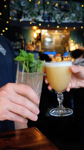 Flavor in motion at The Last Word. 🍸
Come in and enjoy our specialty cocktails, fresh summer menu, and the extraordinary bartenders behind it all.
The energy here is unmatched, and we’re committed to making every visit a great experience.
Join us tonight.
#cinematicfood #foodreels #huntington #longislandeats #foodvideography @huntingtonmatters @localnoize @dine__li @huntingtonmoms @prohuntington @long_island_foodies @dinelongisland @thecorejam @huntingtonvibesandbeyond @howabouthuntington @huntingtonhospitalhasheart hospitalemployees healthcareworkers huntington cocktails restaurants restaurant near paramount cocktails near paramount bar near paramount
@veni.vidi.v