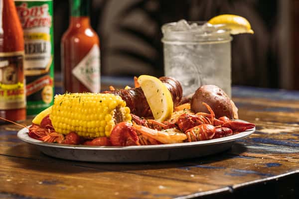 Boil'n Pot Special (Seasonally)