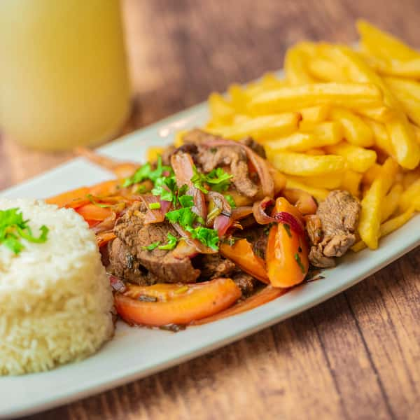 lomo-saltado-lunch-dinner-sofrito-latin-cafe