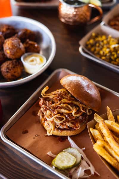 bbq sandwich