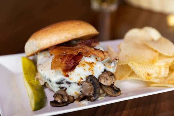 BBQ bacon burger