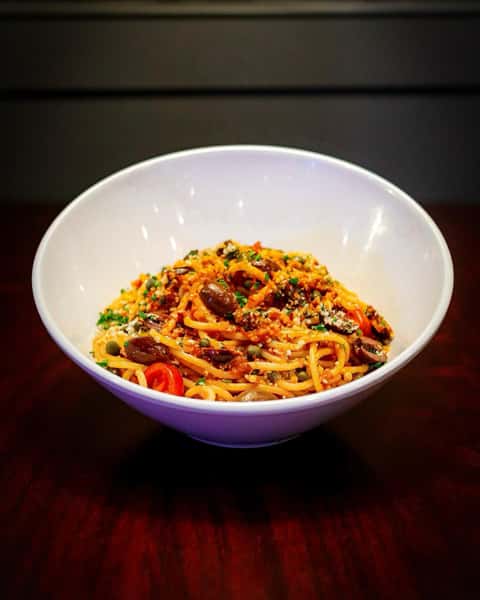 spaghetti puttanesca