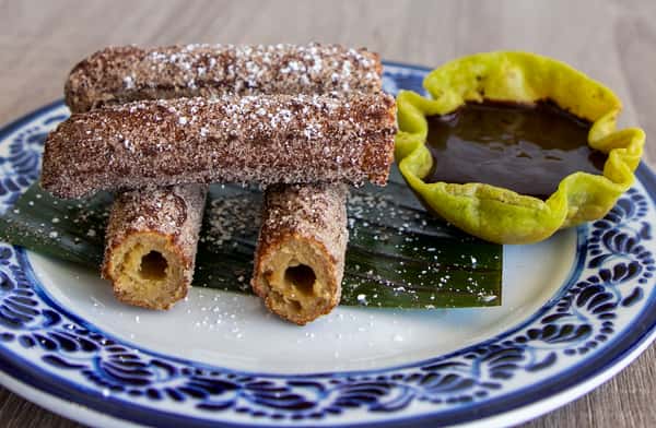 Churros con Chocolate