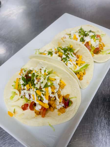 Buffalo chicken tacos