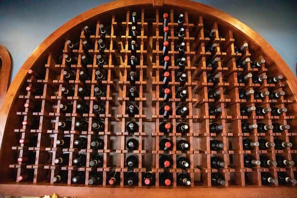 Interior_WineSelection1_Stazione