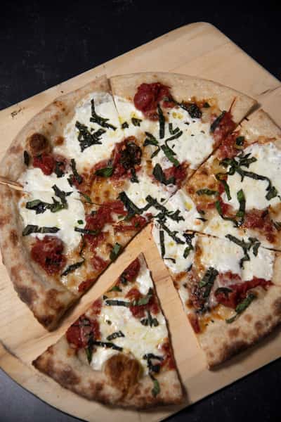 sliced pizza