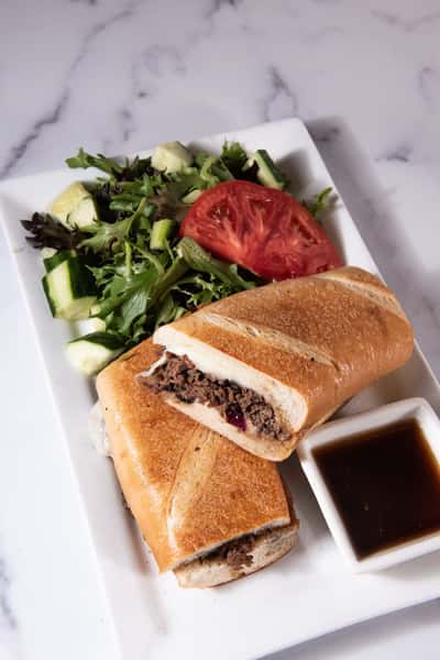 Meat sandwich with salad