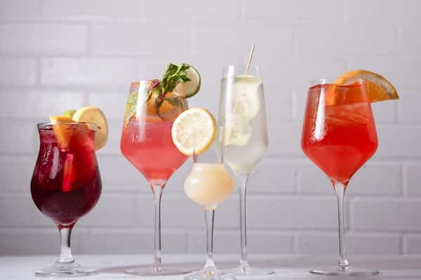 Picture of 5 drinks