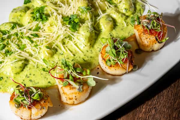 Seared Sea Scallops Gnocchi