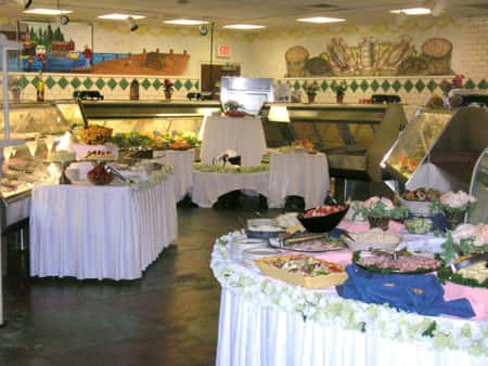 several round buffet tables
