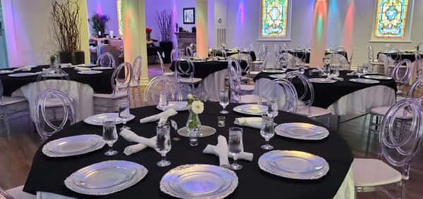 Circle Lounge - Wedding Venue Space for Rent in Bowling Green KY 