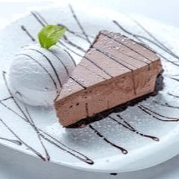 CHOCOLATE MOUSSE CAKE