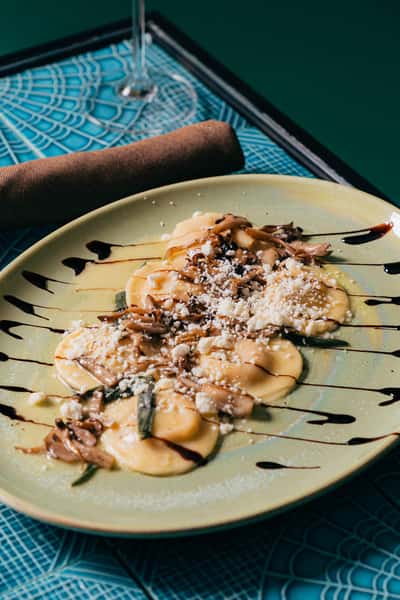 Ravioli Elote & Funghi