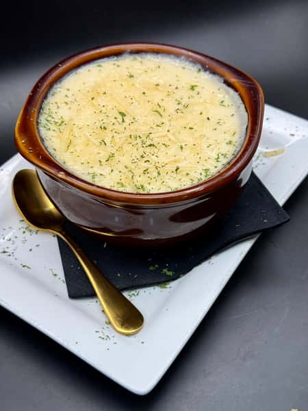 Aged Cheddar Cauliflower Soup