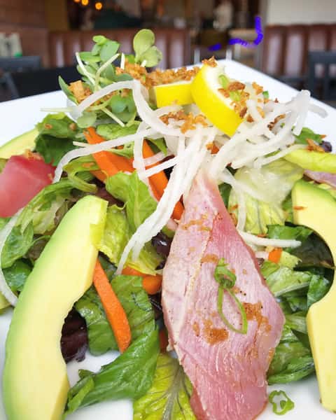 Seared Tuna Salad *