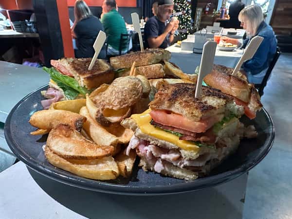 Boars Head Club
