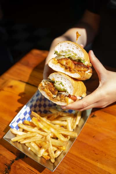 Catfish Po'boy