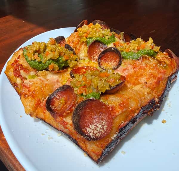 Spicy Pepperoni Pizza LN