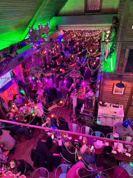 Mardi Gras Pop-Up