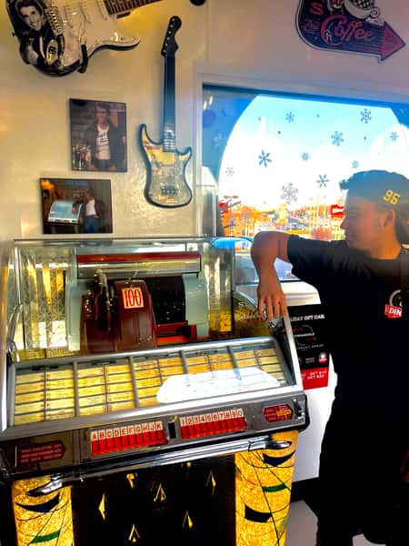 Juke Box