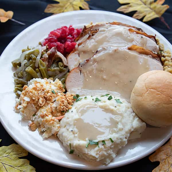 Icehouse Thanksgiving Dinner Pre-Order Meal Kit photos