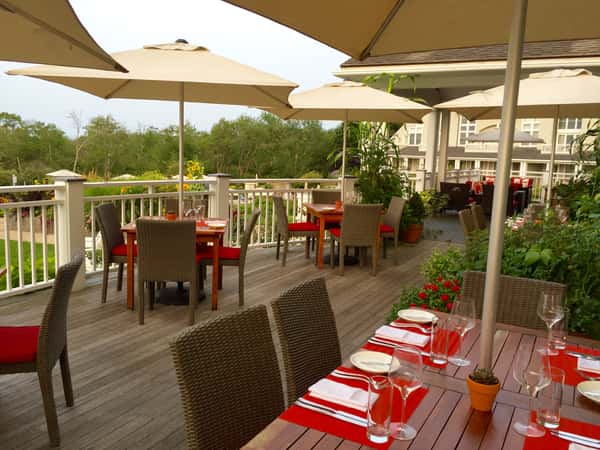 Deck