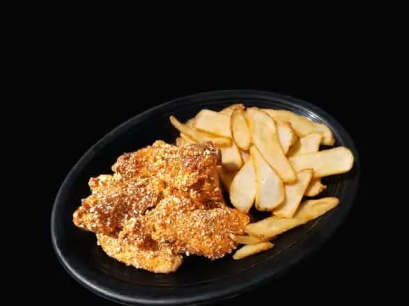 8 Chicken Wings & Fries
