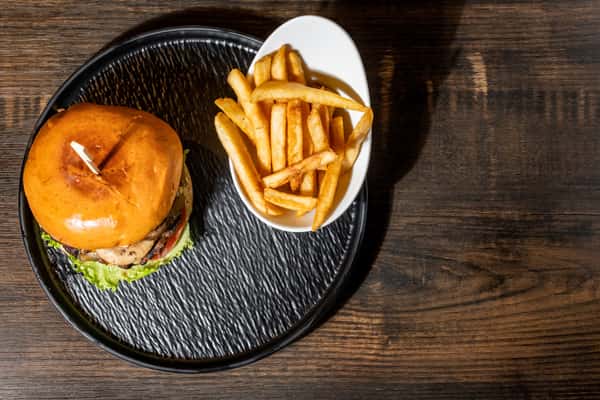 Delux Burger