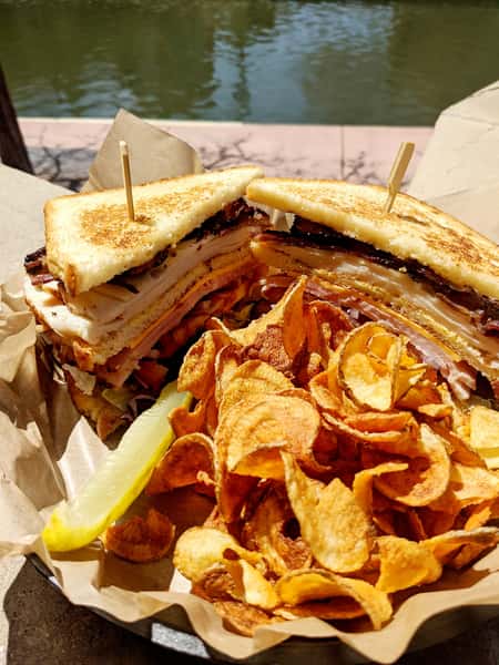 Club Grille