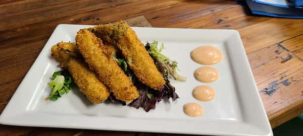 Crispy Pickle Spears