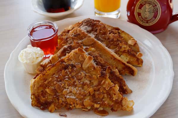 cinnamon almond French toast