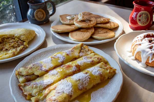 crepes and pancakes