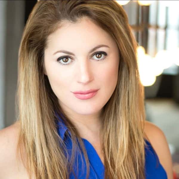 Pianist Sarah Glassman