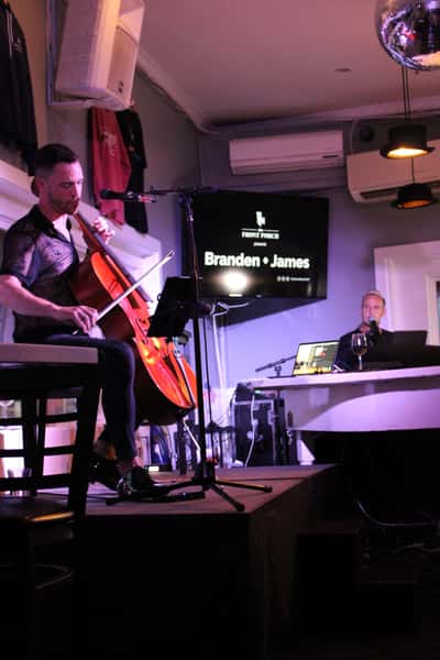 Special Performance Branden + James