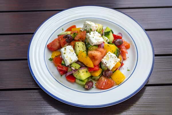 Horiataki Salad