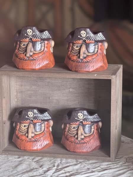 Broken Compass Captain Red Rumbeard by Tiki Tony