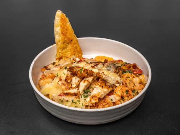 Chicken & Shrimp Carbonara