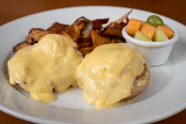 eggs benedict