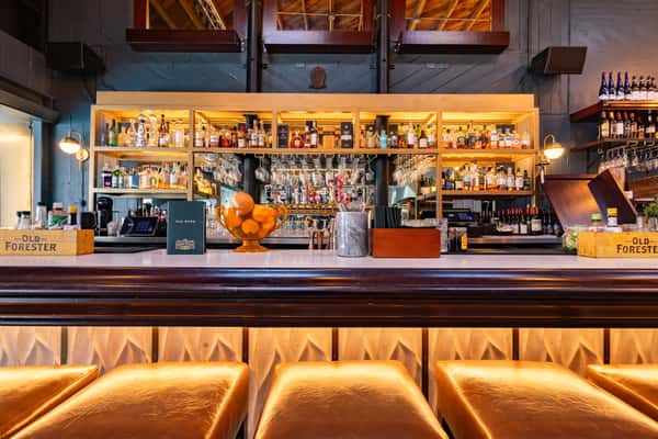 bar