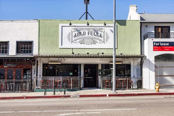 restaurant front exterior view