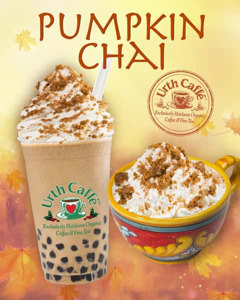 The air feels crispier, the leaves crunch beneath your feet, and the pumpkin season is upon us! 🎃
Go for your choice of the timeless Urth Pumpkin Pie Latté* made with our fresh, lightly spiced pumpkin puree folded into steamed milk, high-quality heirloom organic espresso and topped with fresh whipped cream, pie crust crumbles and cinnamon! True pumpkin with no artificial flavorings or emulsifiers ever, guaranteeing you the coziest Fall drink. Available hot, iced, blended and with or without boba 🧋
Prefer a fragrant tea? Urth's Pumpkin Chai Latté* is made with Urth's exclusive Divine Spice™ Chai, real pumpkin purée, your choice of milk and a touch of our in-house, organic maple syrup.
Urth Fun Fact! Our Divine Spice Chai is a family recipe developed in 1991 using 100% certified organic herbs and spices — freshly ground and hand blended in house by Urth's Tea Master and Co-Founder Jilla Berkman.
*Currently available at all locations except Urth LAX
#urthcaffe #pumpkinseason #pumpkinlatte #pumpkinchaitea #organicingredients
