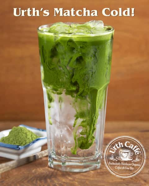 Refreshing, Creamy, and Health-Conscious...Urth's Matcha Cold 🍵🧊

Hand whisked to perfection, the creamy Wazuka Matcha exclusive to Urth Caffé can be served over ice for all of the health benefits and all of the pure green tea flavor! 

Perfectly paired with any of our fine pastries or bakery items. We highly recommend the Oreo Cheesecake — two classic flavors, Oreos and Classic NY cheesecake on a delicious buttery graham cracker crust! Best enjoyed during a SoCal evening at the luxurious Urth Laguna Beach as you gaze across the ocean view 🏖️

#urthcaffe #matchalovers #ceremonialgradematcha #japanesematcha #matchaamericano