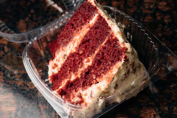 Red Velvet Cake(layered)w/pecan frosting )