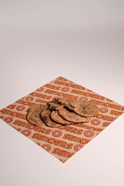 Chocolate Chip Cookie