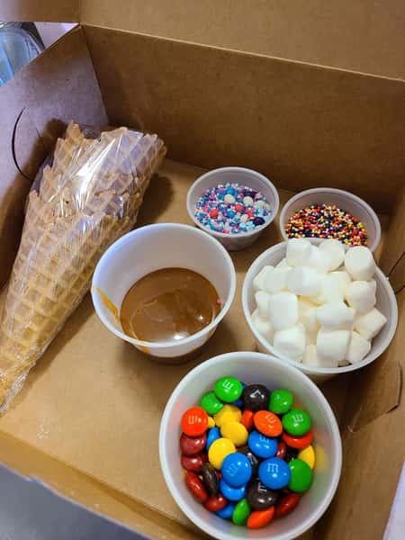 build your own ice cream cone