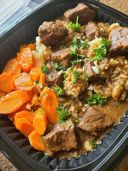 beef over rice with carrots